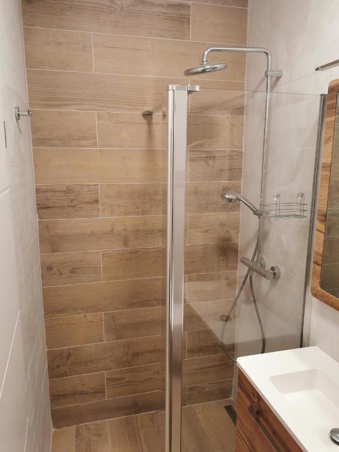 Apartmani Rosa I Linda Rijeka Extérieur photo