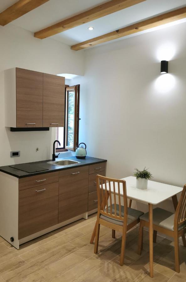 Apartmani Rosa I Linda Rijeka Extérieur photo